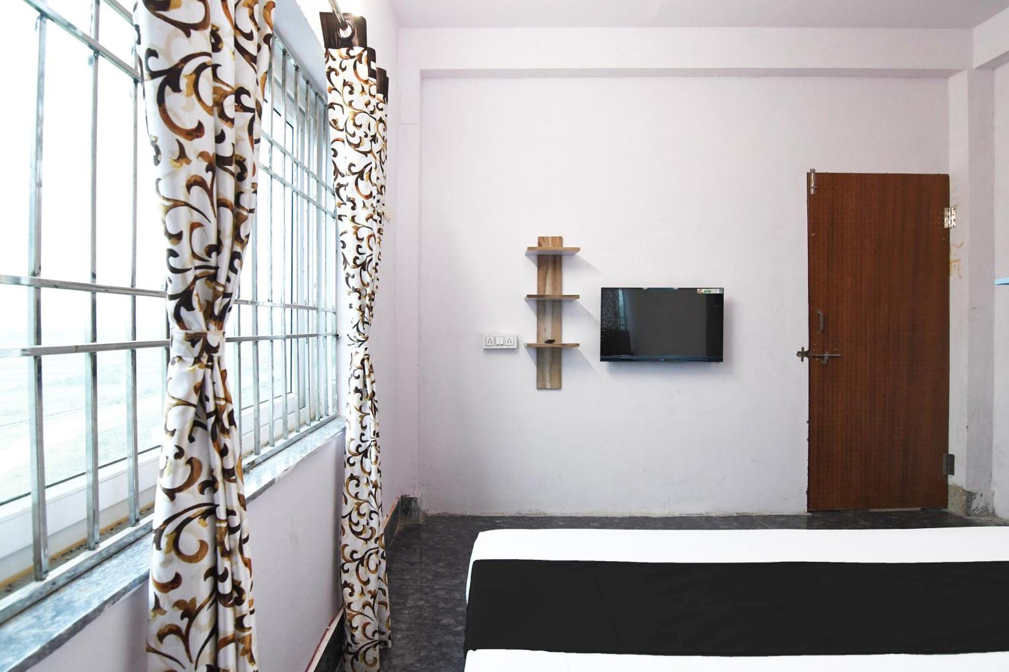 Hotel O Silk City Palace Brahmapur Exterior photo